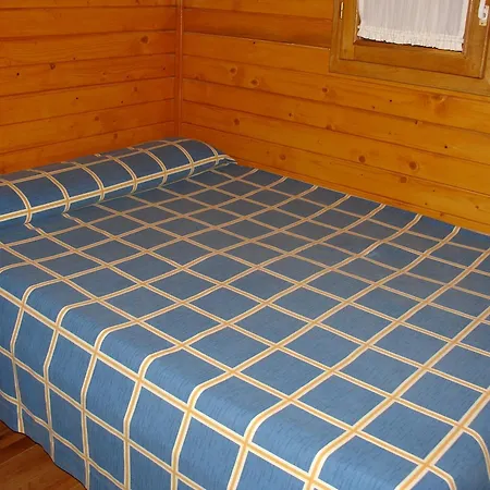 キャンプ場 Rural Llanos De Arance *